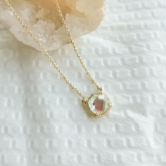 New Gold Kendra Scott Davie Dichroic Glass Necklace - Picture 2 of 4